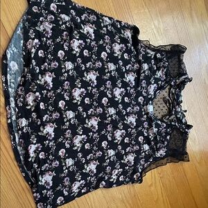 No Boundaries Black Floral Sleeveless Blouse